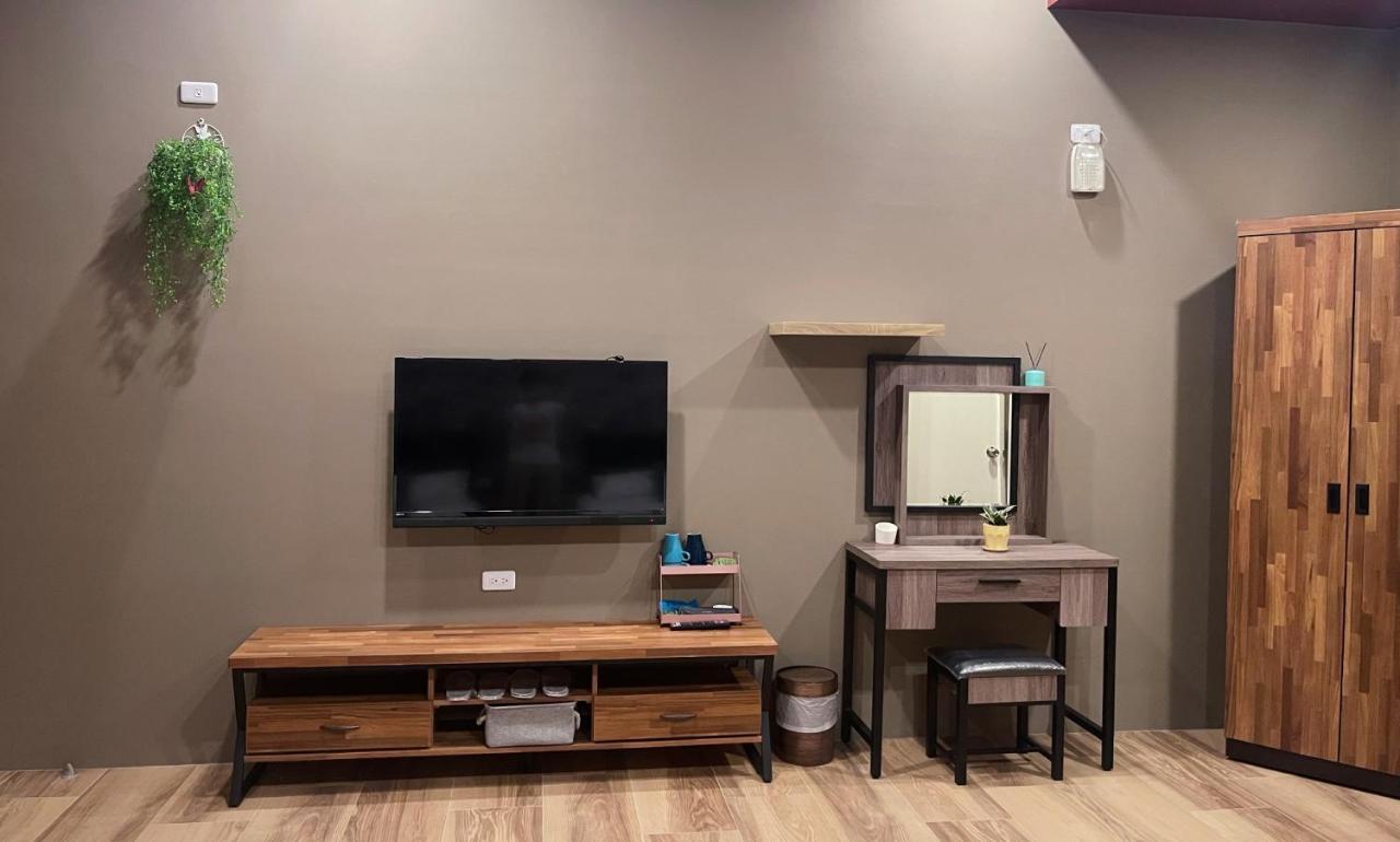 鄉間小路 Home 備有專屬停車場 Жушан Екстериор снимка